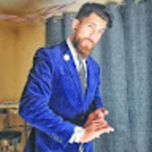 Meet your Posher, Aaron's